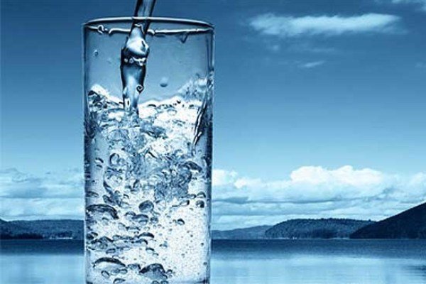 آب آشامیدنی